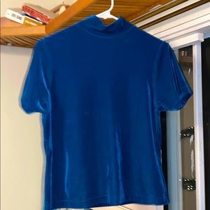 Short sleeve blue turtleneck